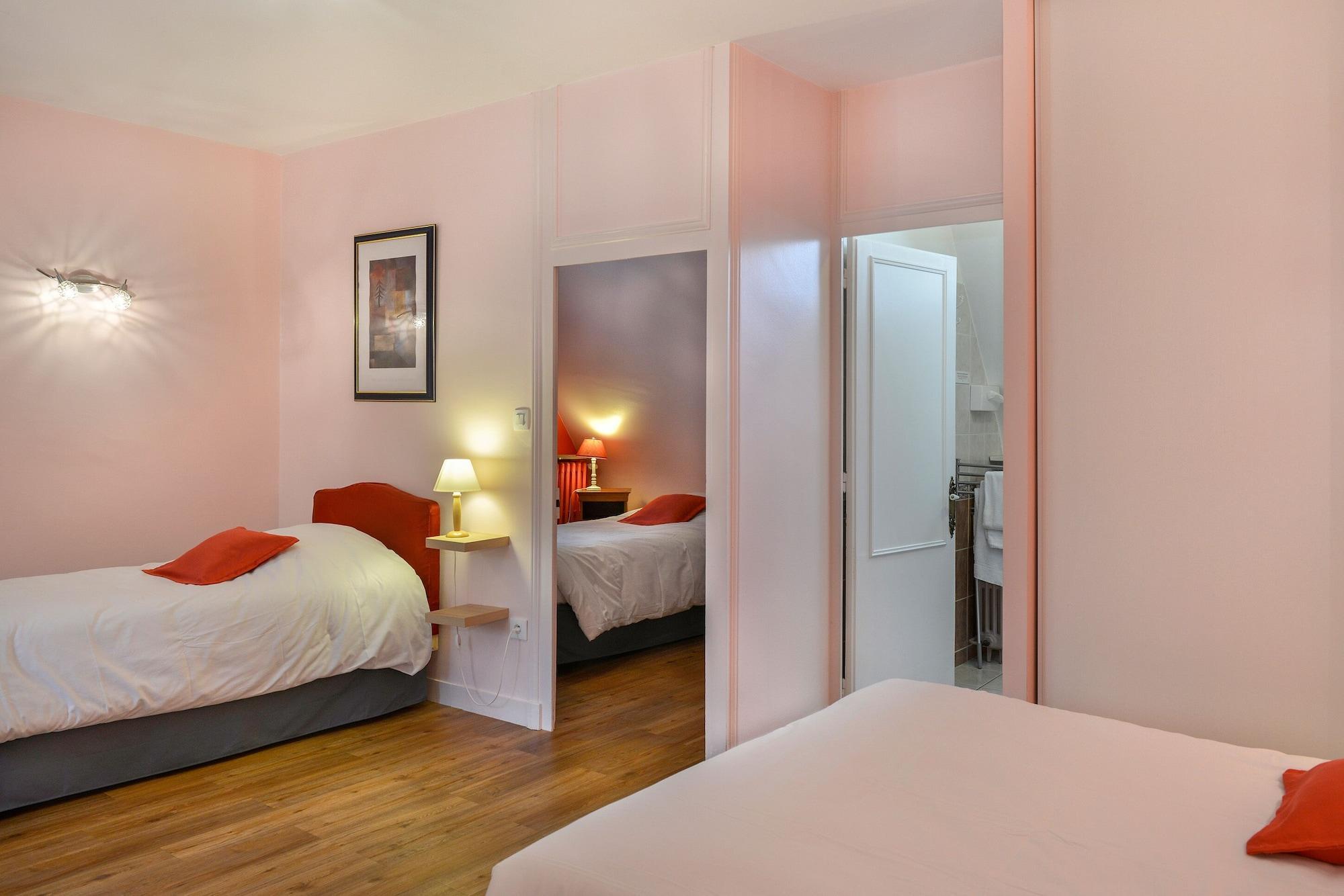Logis Manoir De La Giraudiere Beaumont-en-Veron ภายนอก รูปภาพ